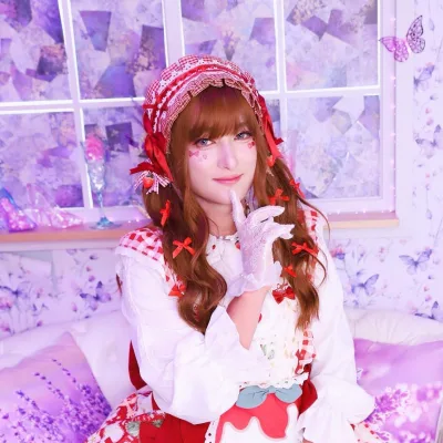ローラ